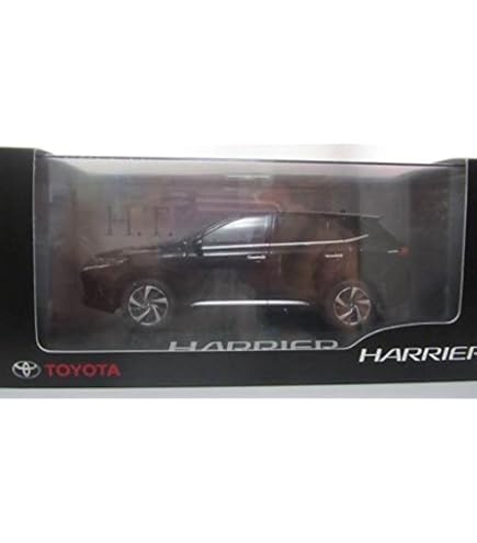 Amazon.co.jp: 1/30 トヨタ 新型クラウンセダン HEV カラーサンプル